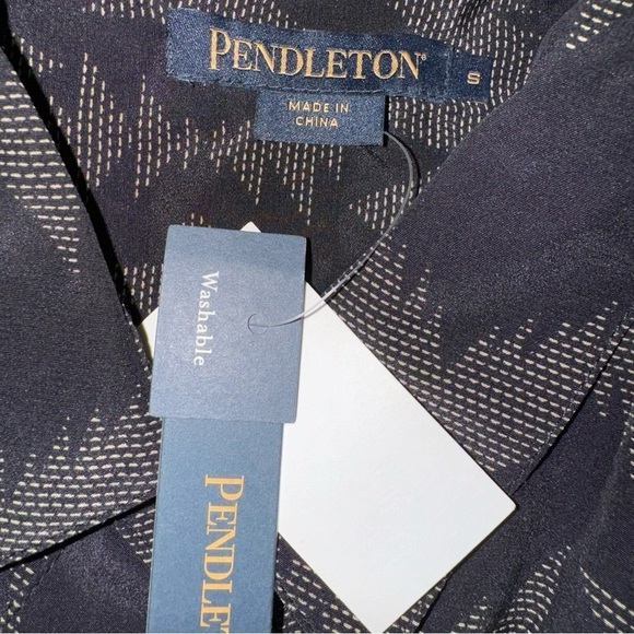 NWT Pendleton North Plains Tunic in Black Sonora Silk size small - Picture 9 of 11